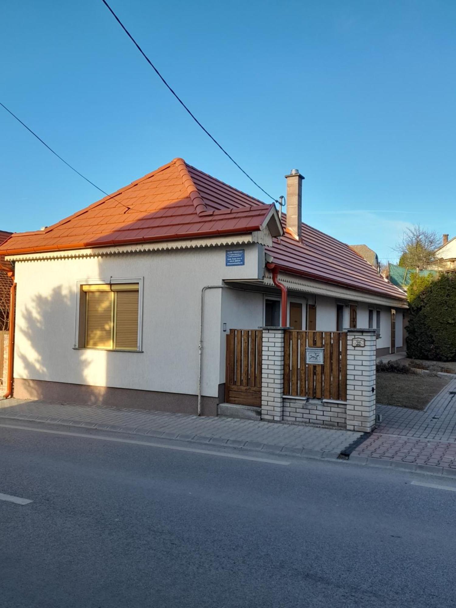 Falusi Vendégház Etyek Kültér fotó